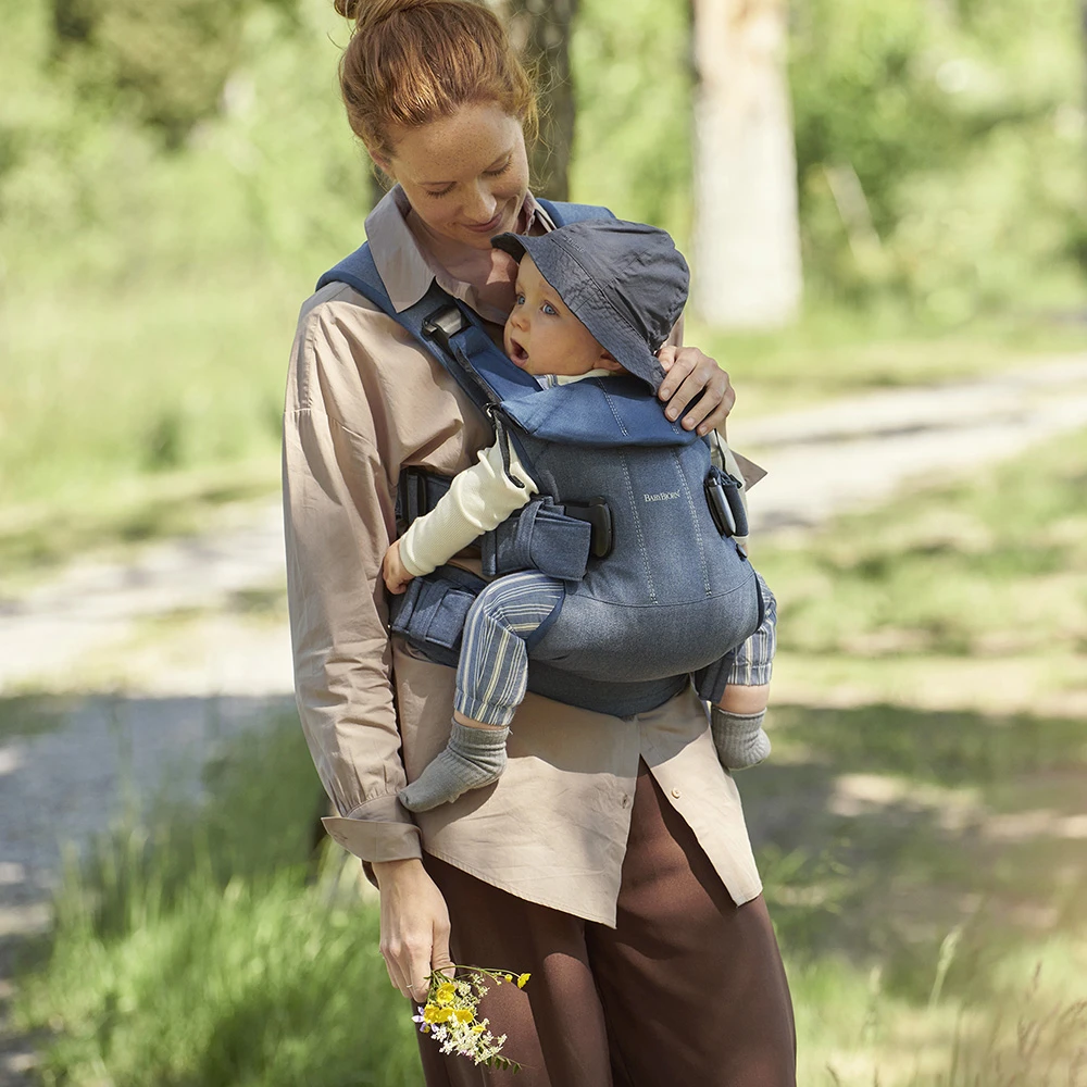 Porte-bébé One Bleu Denim / Nuit Cotton Mix De BabyBjörn – Image 4